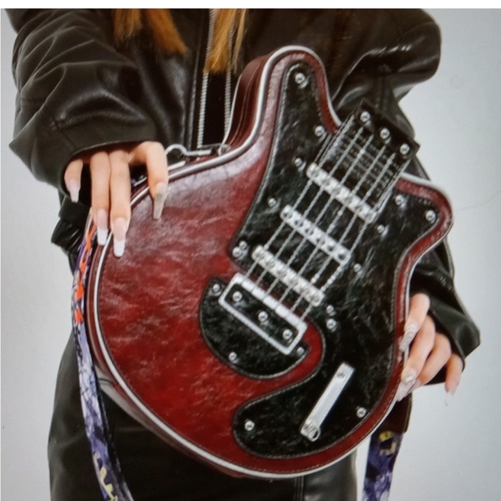 Rockin' Guitar Shaped Crossbody Bag 🎸🎸🎸 - Picture 5 of 14